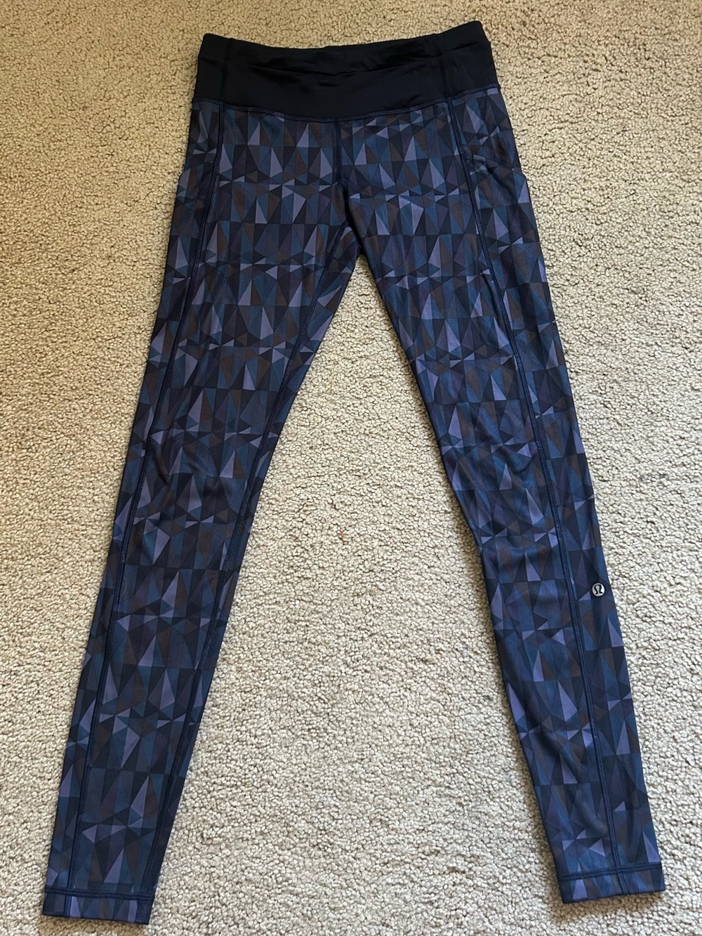 Lululemon Blue Purple Geometric Print Pocket Leggings Size 6